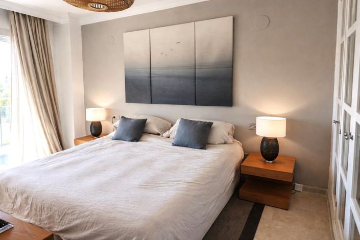 Image No.7-3 Bed Property for sale