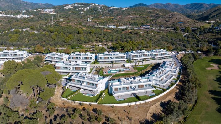 Image No.6-4 Bed Property for sale