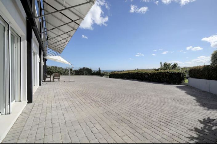 Image No.47-6 Bed Property for sale