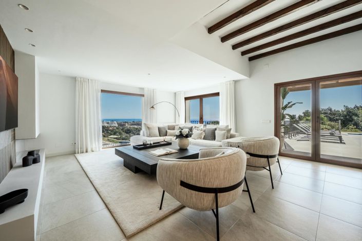 Image No.31-5 Bed Property for sale