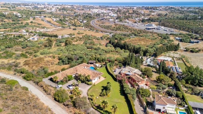 Image No.34-5 Bed Property for sale