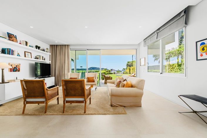 Image No.2-3 Bed Property for sale