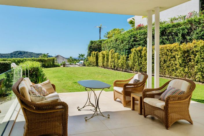 Image No.32-3 Bed Property for sale