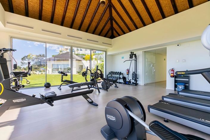 Image No.43-3 Bed Property for sale