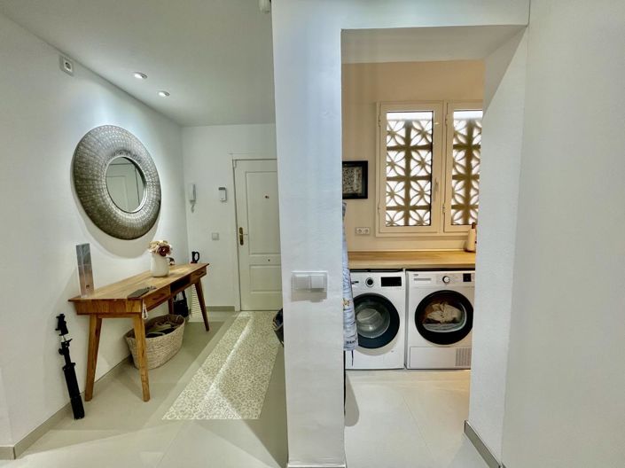 Image No.3-3 Bed Property for sale
