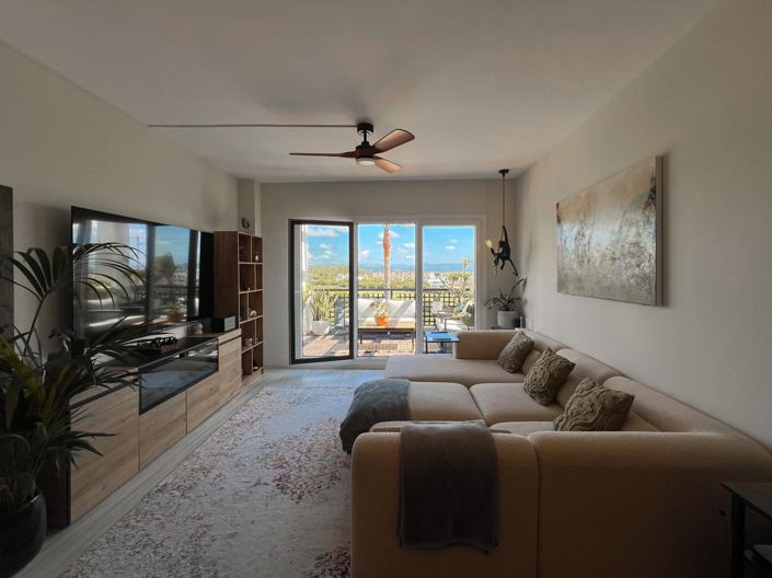 Image No.4-2 Bed Property for sale