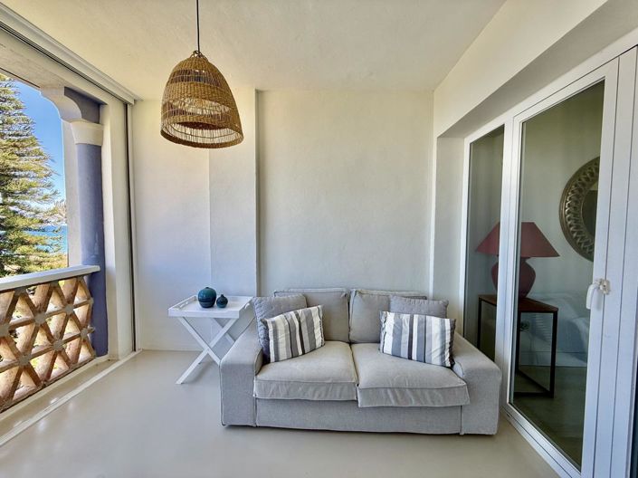 Image No.24-3 Bed Property for sale