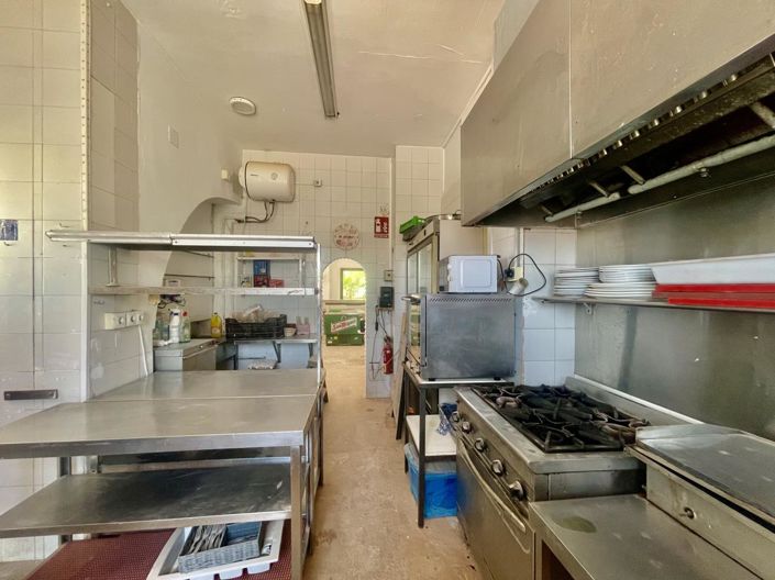 Image No.11-3 Bed Property for sale