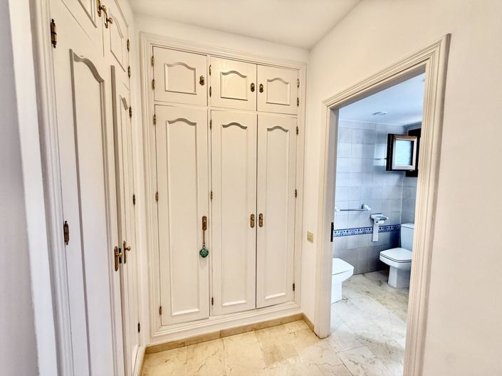 Image No.24-2 Bed Property for sale