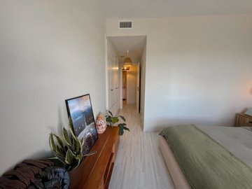 4270184-06eb266c