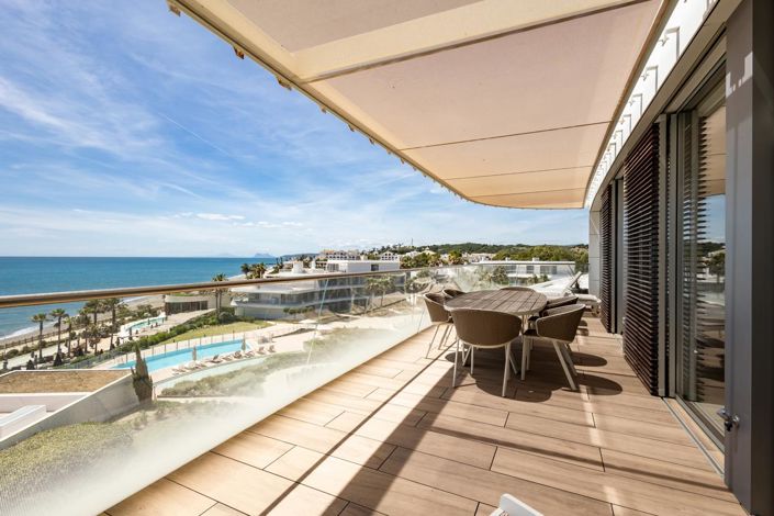 Image No.3-3 Bed Property for sale