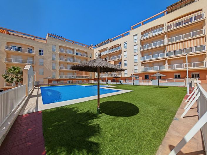 Image No.3-2 Bed Property for sale