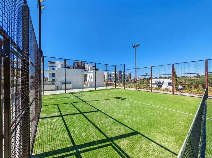 Image No.36-2 Bed Property for sale