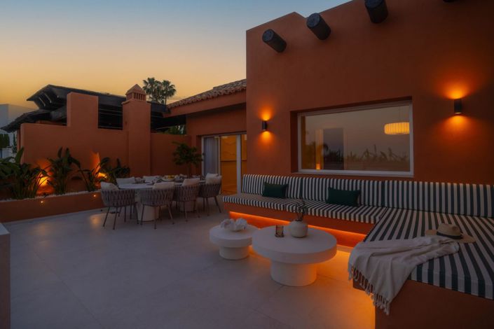 Image No.41-4 Bed Property for sale