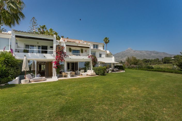 Image No.2-4 Bed Property for sale