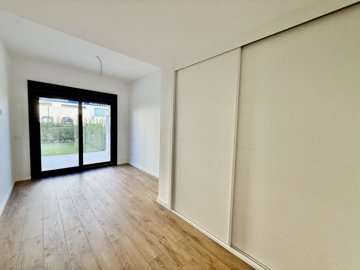 4281566-62864c32
