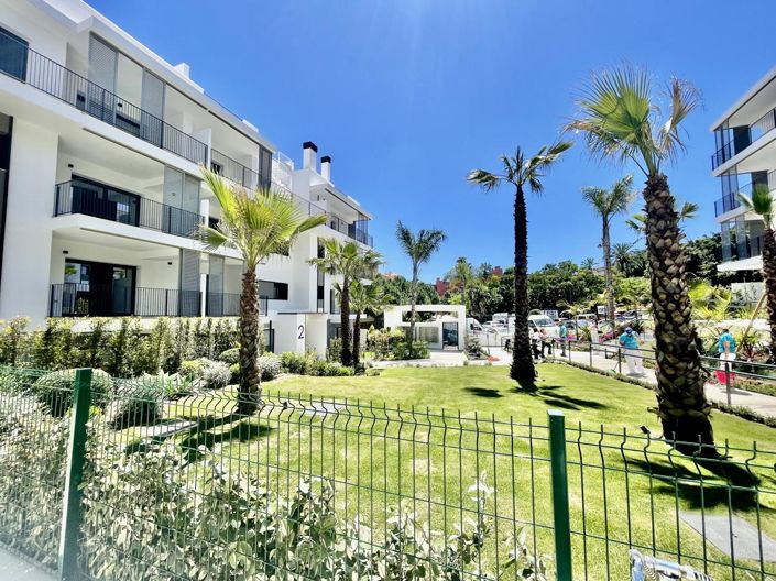Image No.22-2 Bed Property for sale