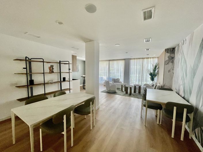 Image No.26-2 Bed Property for sale