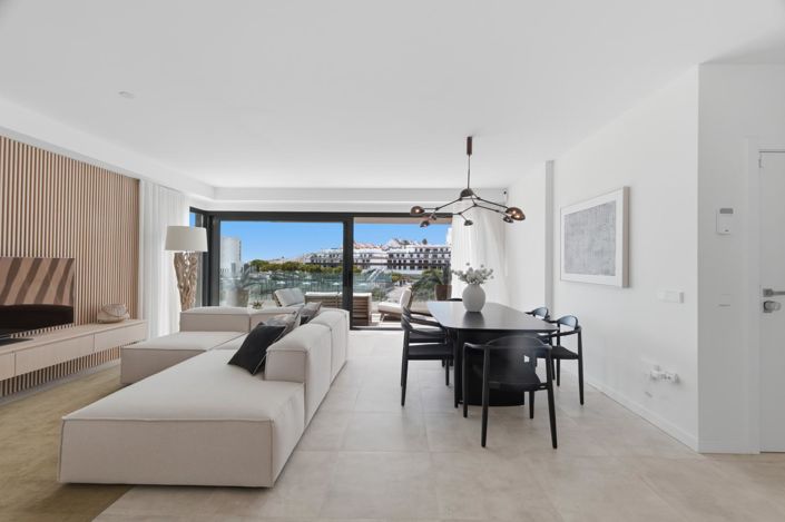 Image No.2-3 Bed Property for sale