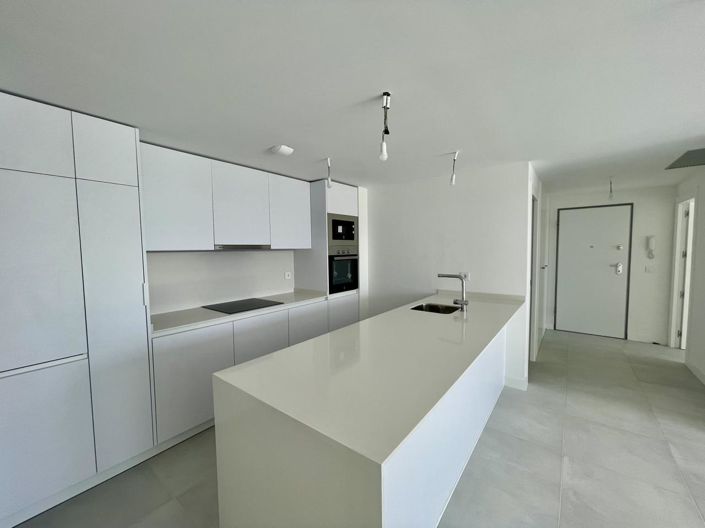Image No.13-2 Bed Property for sale