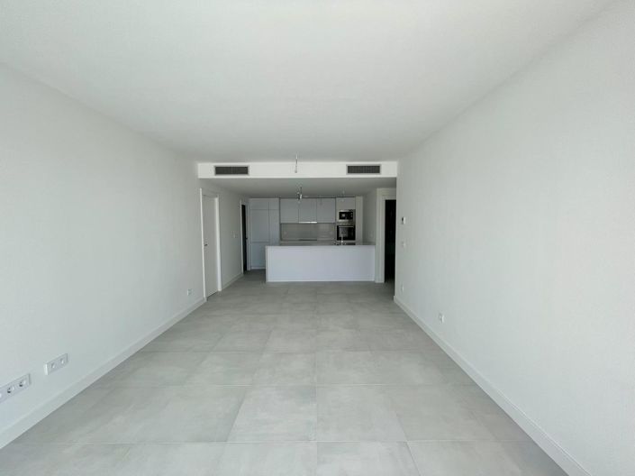 Image No.15-2 Bed Property for sale
