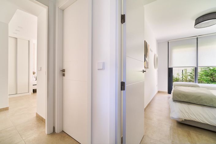 Image No.19-2 Bed Property for sale