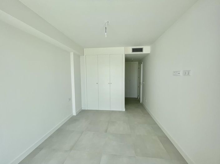 Image No.22-2 Bed Property for sale