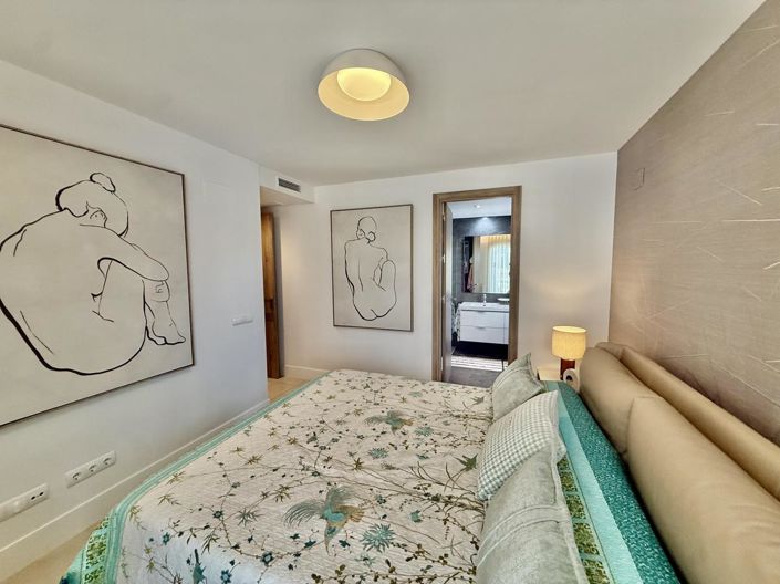 Image No.18-3 Bed Property for sale