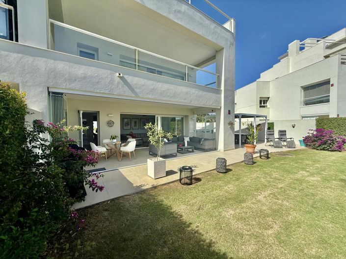 Image No.2-3 Bed Property for sale