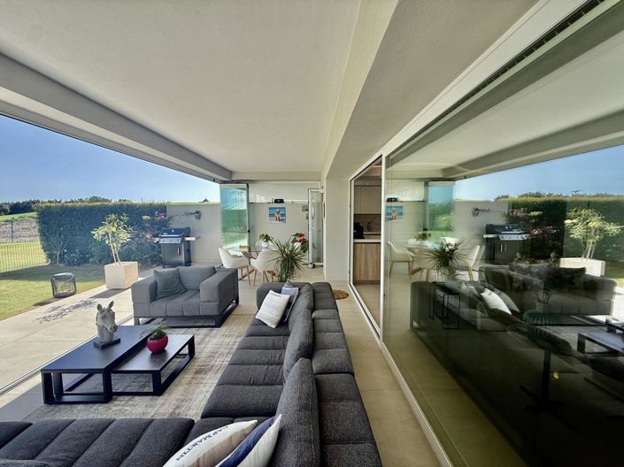 Image No.34-3 Bed Property for sale