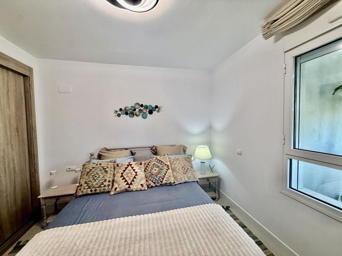 Image No.9-3 Bed Property for sale