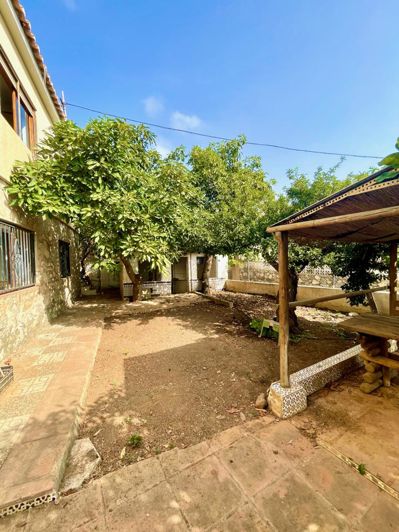 Image No.25-3 Bed Property for sale