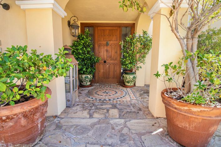 Image No.24-4 Bed Property for sale