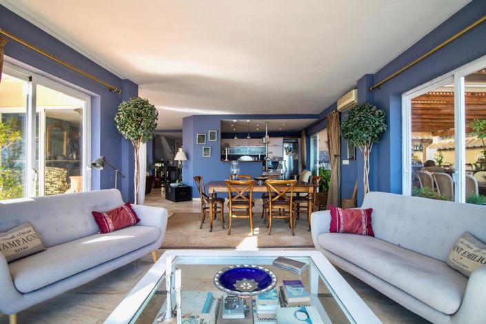 Image No.30-4 Bed Property for sale