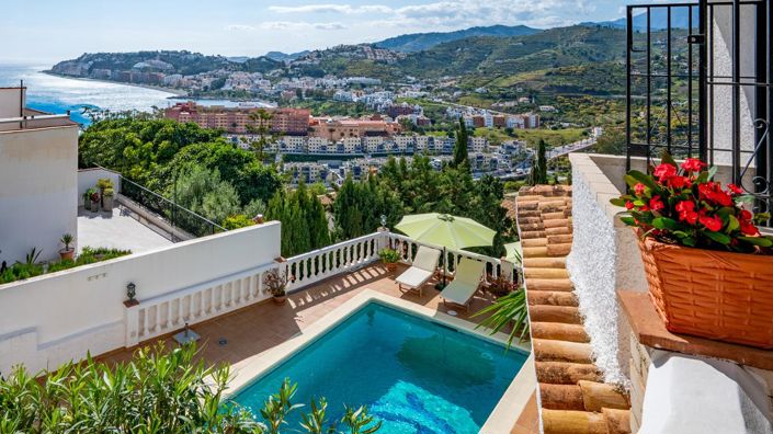 Image No.25-4 Bed Property for sale