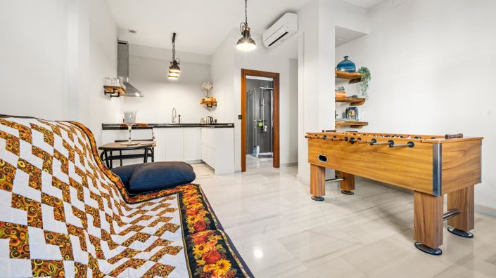 Image No.23-3 Bed Property for sale