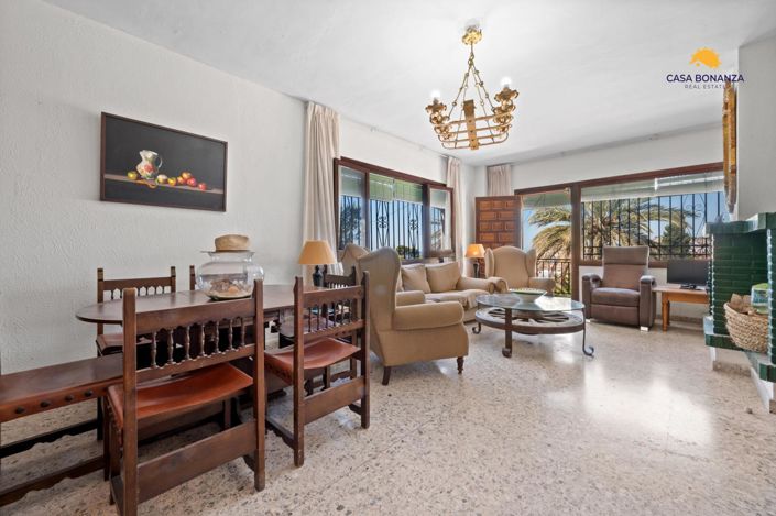 Image No.9-Propriété de 5 chambres à vendre à Almuñécar