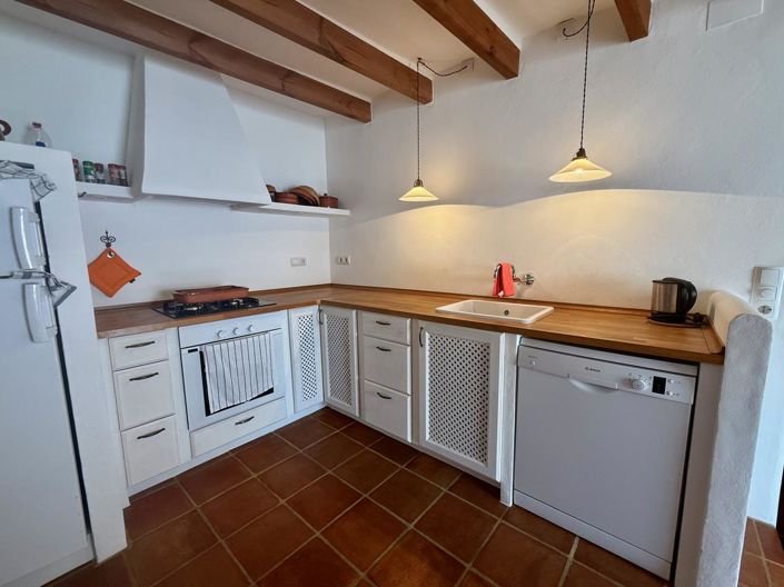 Image No.11-1 Bed Property for sale