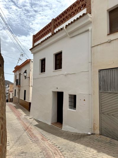 Image No.4-1 Bed Property for sale