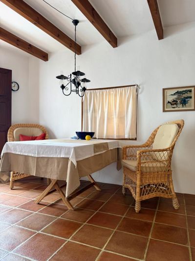 Image No.9-1 Bed Property for sale