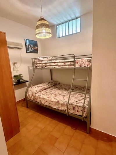 Image No.14-3 Bed Property for sale