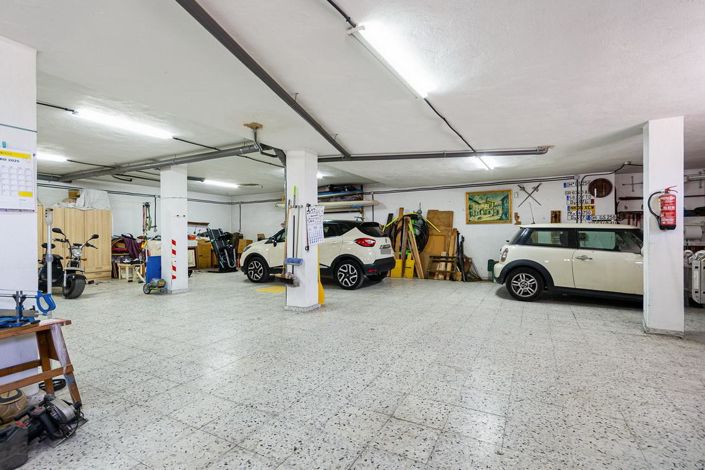 Image No.33-4 Bed Property for sale