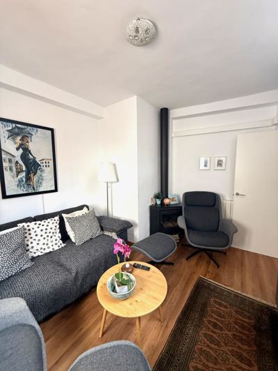 Image No.16-3 Bed Property for sale