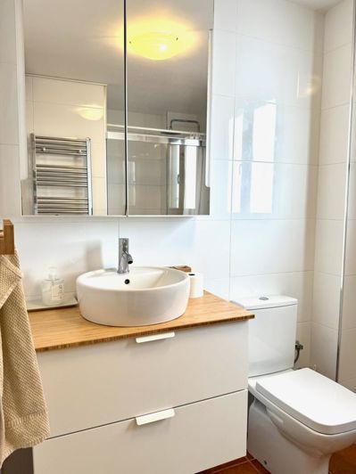 Image No.29-3 Bed Property for sale