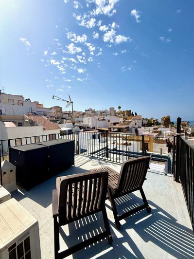 Image No.6-3 Bed Property for sale