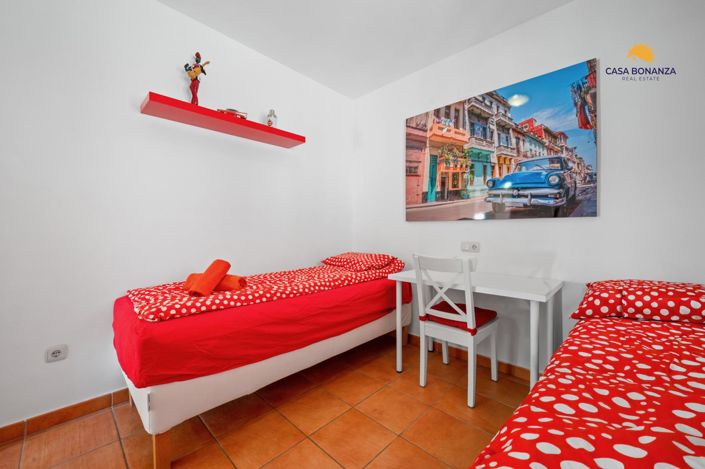 Image No.18-2 Bed Property for sale