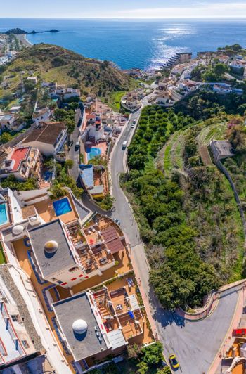 Image No.22-2 Bed Property for sale