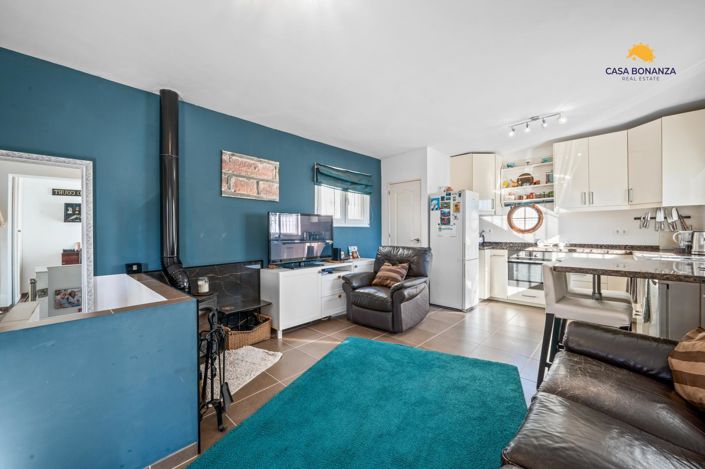 Image No.7-2 Bed Property for sale