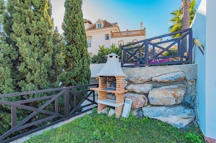 Image No.4-2 Bed Property for sale