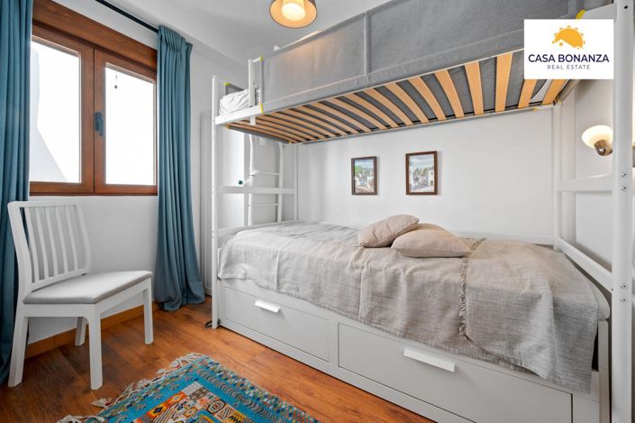 Image No.14-3 Bed Property for sale